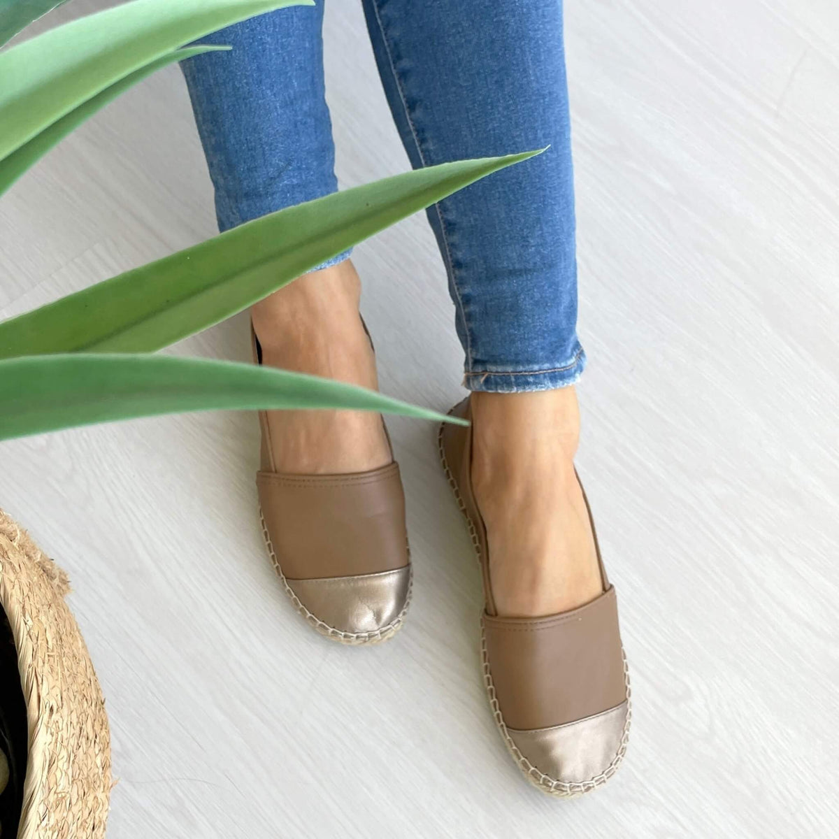 Classic Espadrille in Bronzed Mocha - Shoeq