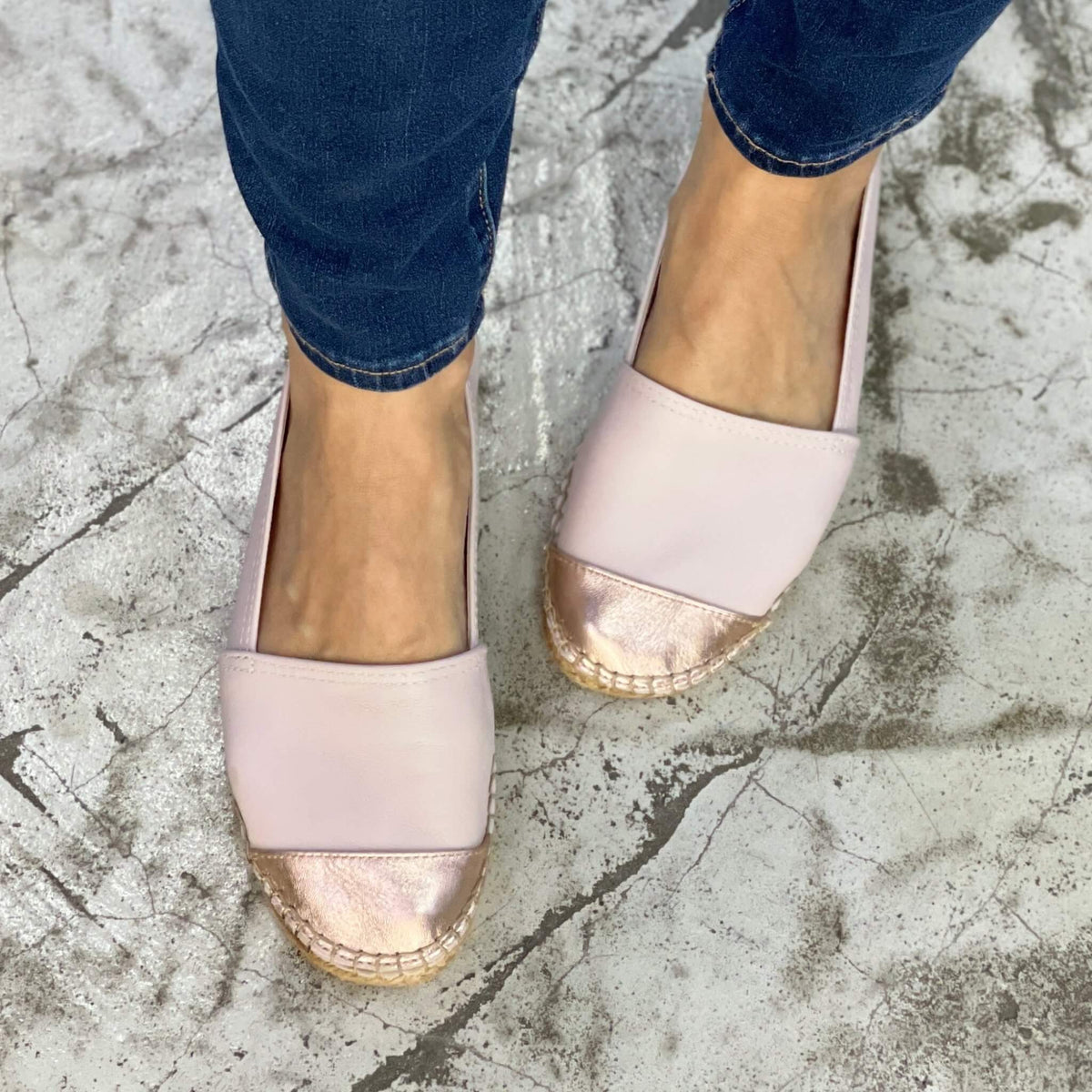 Classic Espadrille in Rose Blush - Shoeq