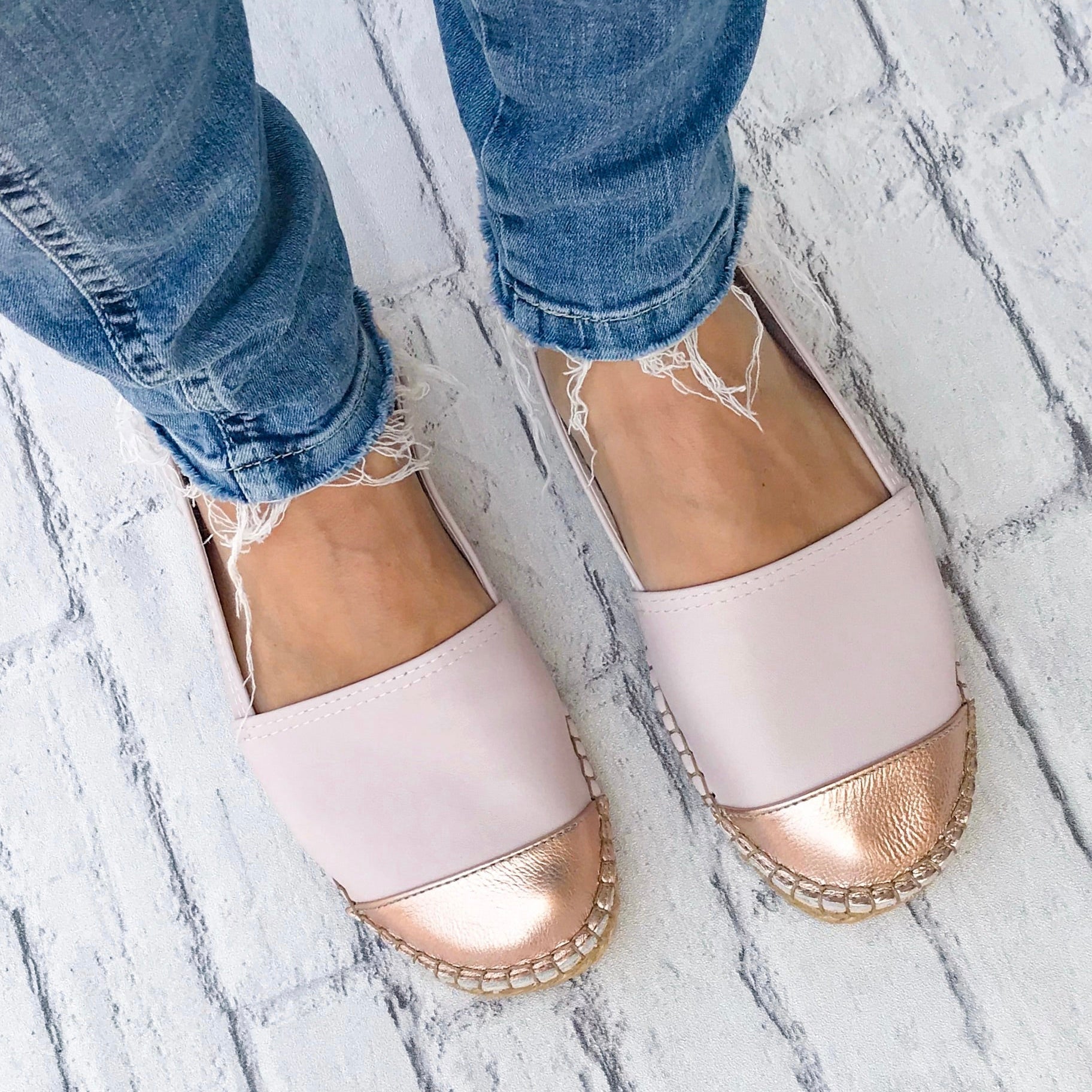 Classic Espadrille in Rose Blush - Shoeq