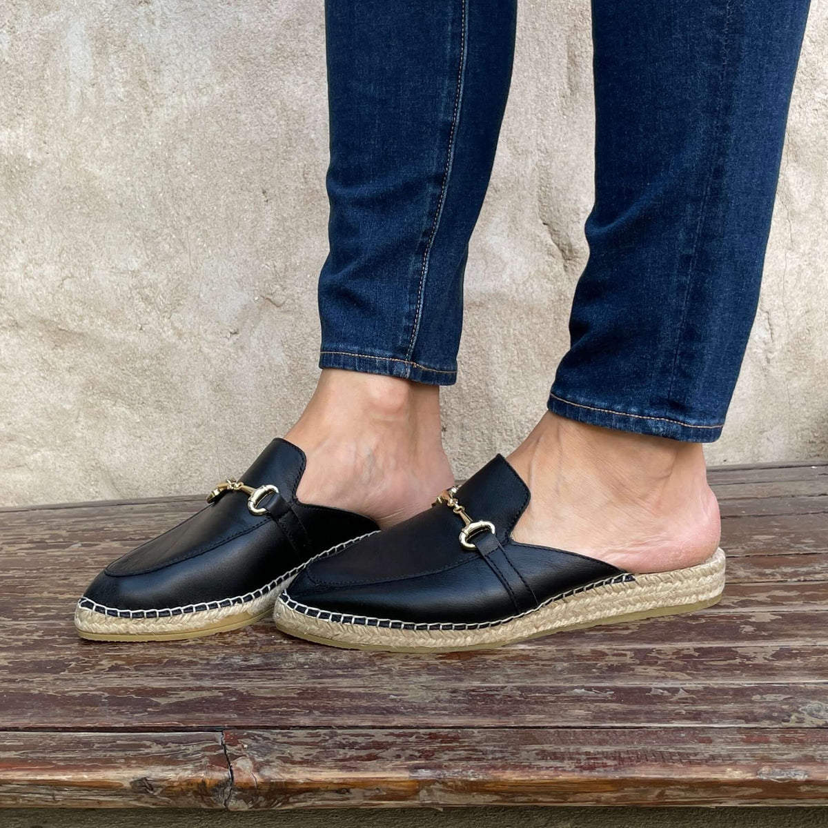 Espadrille Mule in Midnight - Shoeq