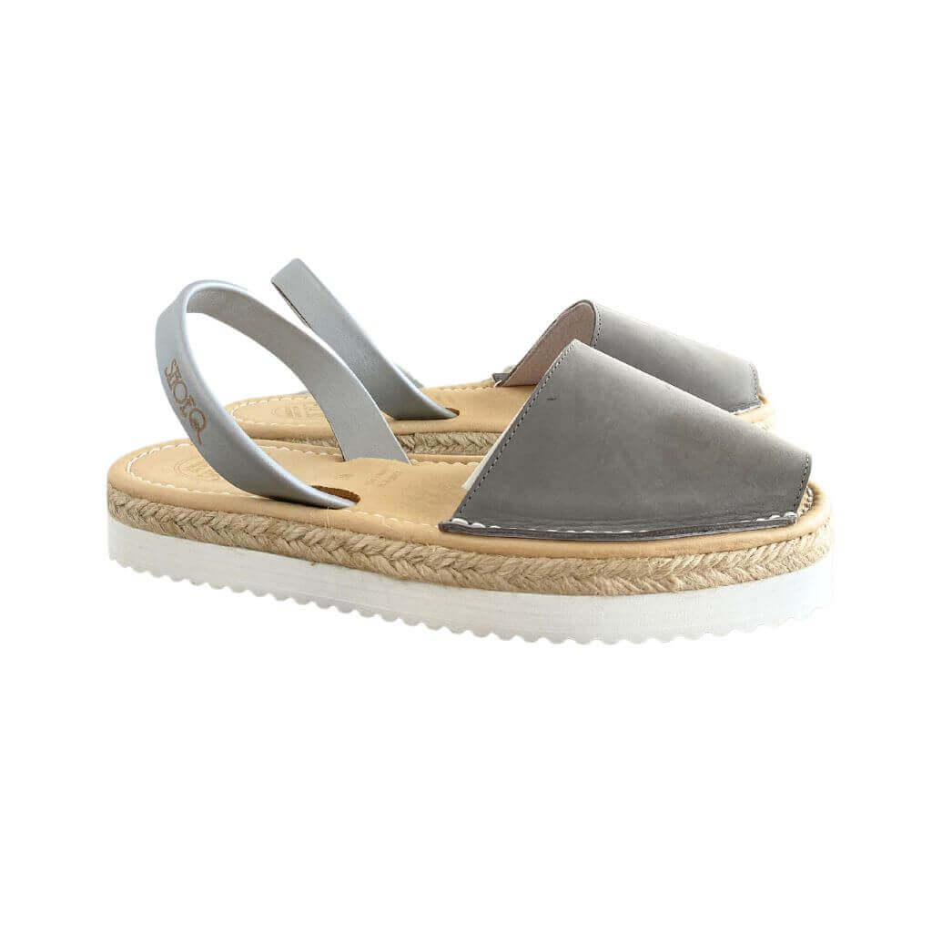 Lola Lowform in Ash Grey - Shoeq