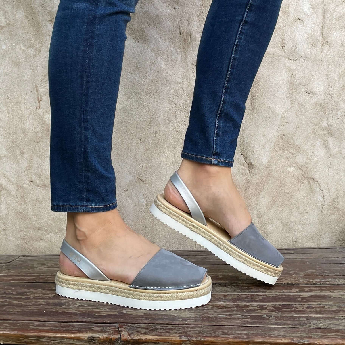 Lola Lowform in Ash Grey - Shoeq