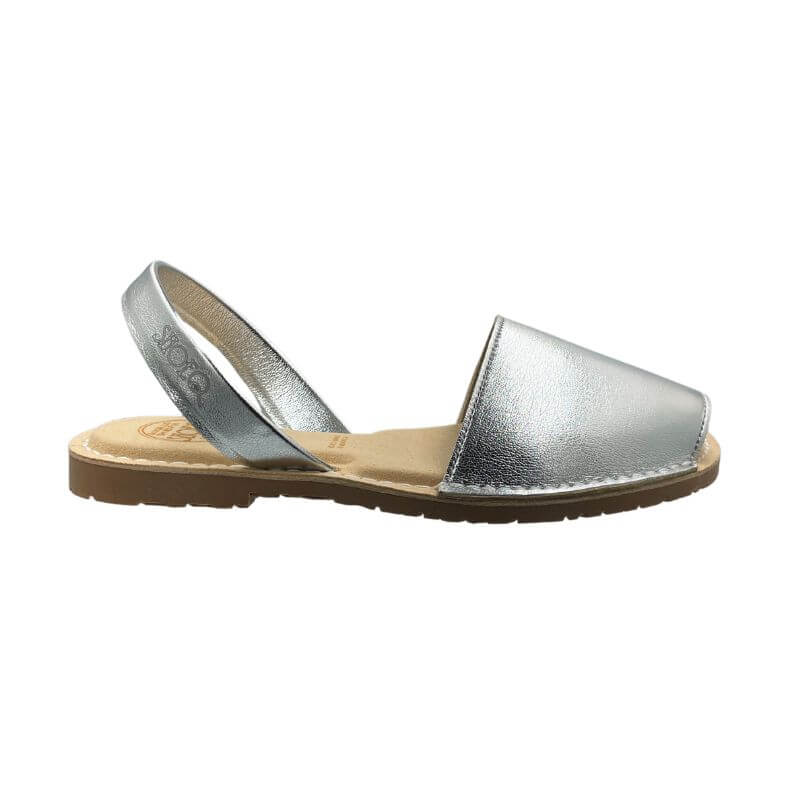 Luxe Premium Avarca in Platinum (VEGAN) - Shoeq