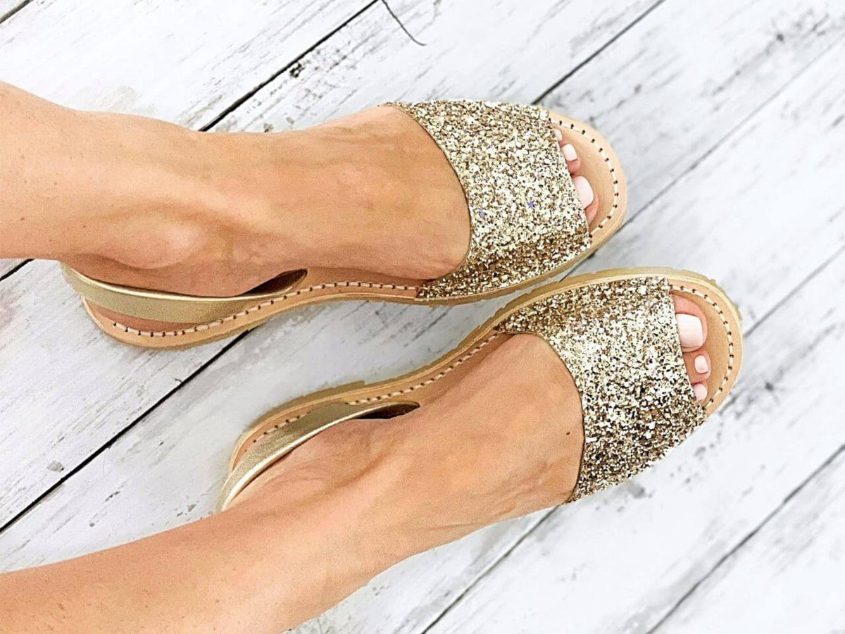 Peekaboo Avarca in Champagne Glitter - Shoeq