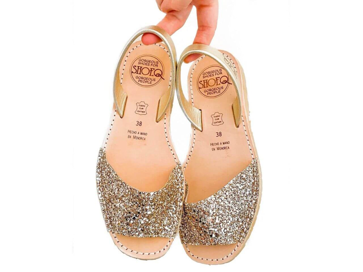 Peekaboo Avarca in Champagne Glitter - Shoeq