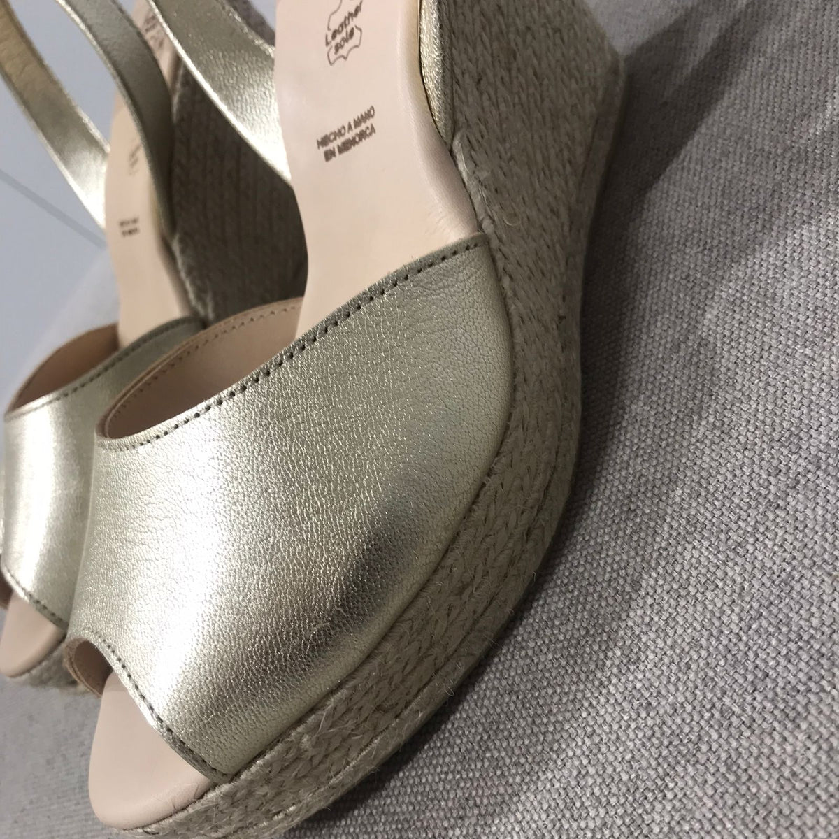 Roxy Espadrille Wedge in Champagne Metallic - Outlet Item - Size 36 - Shoeq