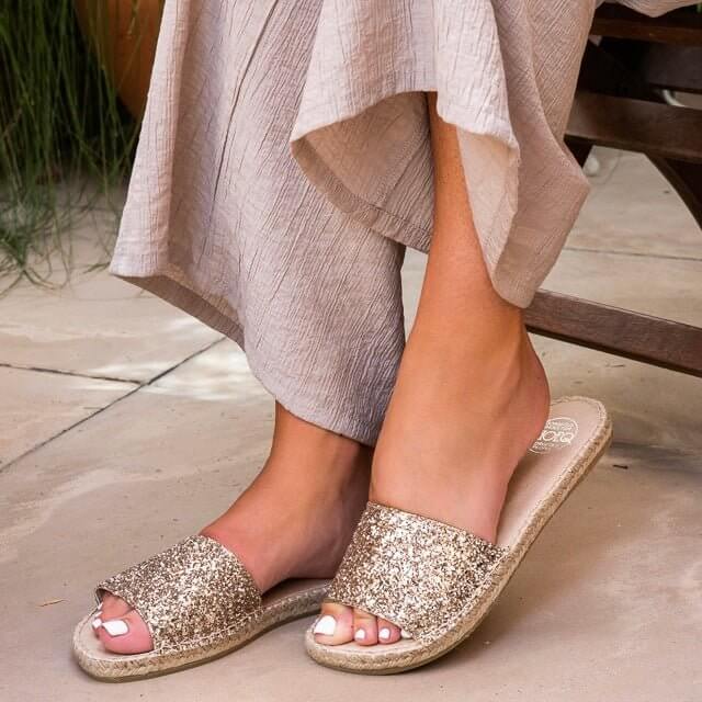 Summer Espadrille in Champagne Glitter - Shoeq