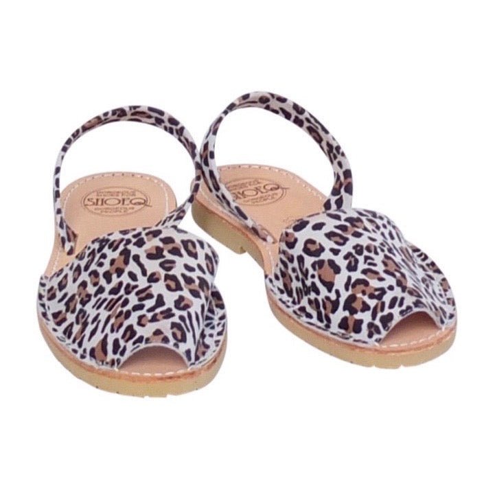 Classic Avarca in Classic Leopard - Shoeq