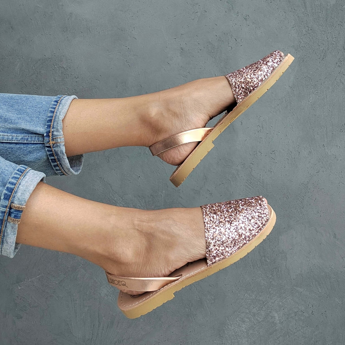 Classic Avarca in Rose Gold Glitter - Shoeq