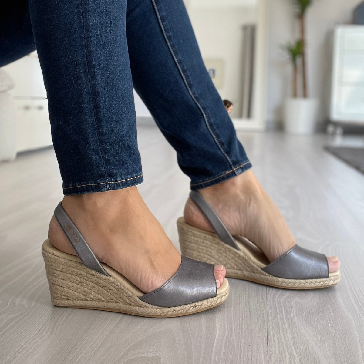 Classic Espadrille Wedge in Brushed Metal - Shoeq