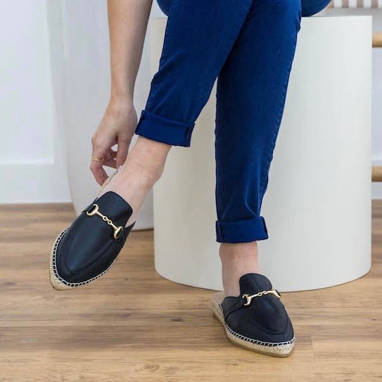 Espadrille Mule in Midnight - Shoeq