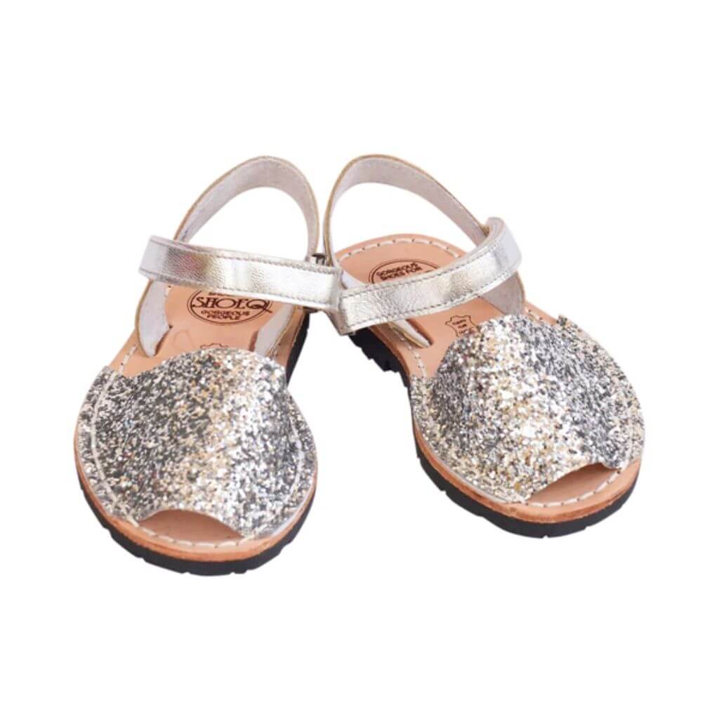 Girls Ankle Strap Avarca in Silver Glitter - Shoeq