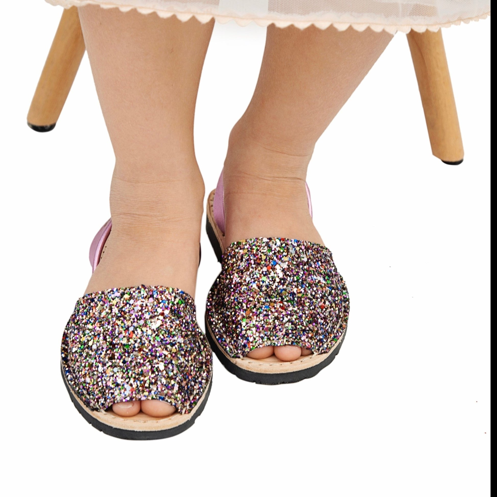 Girls Classic Avarca in Rainbow Pink Glitter - Shoeq