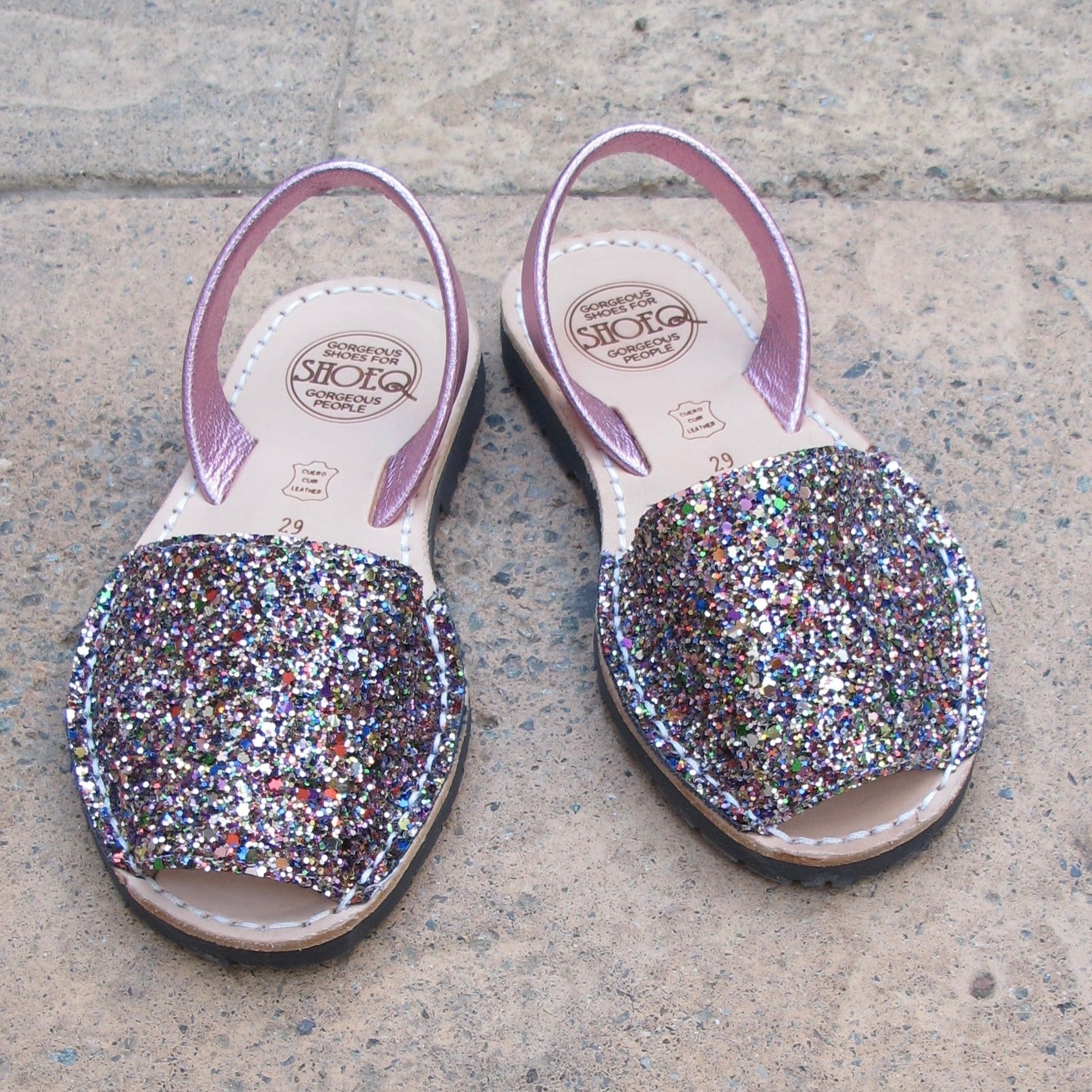 Girls Classic Avarca in Rainbow Pink Glitter - Shoeq