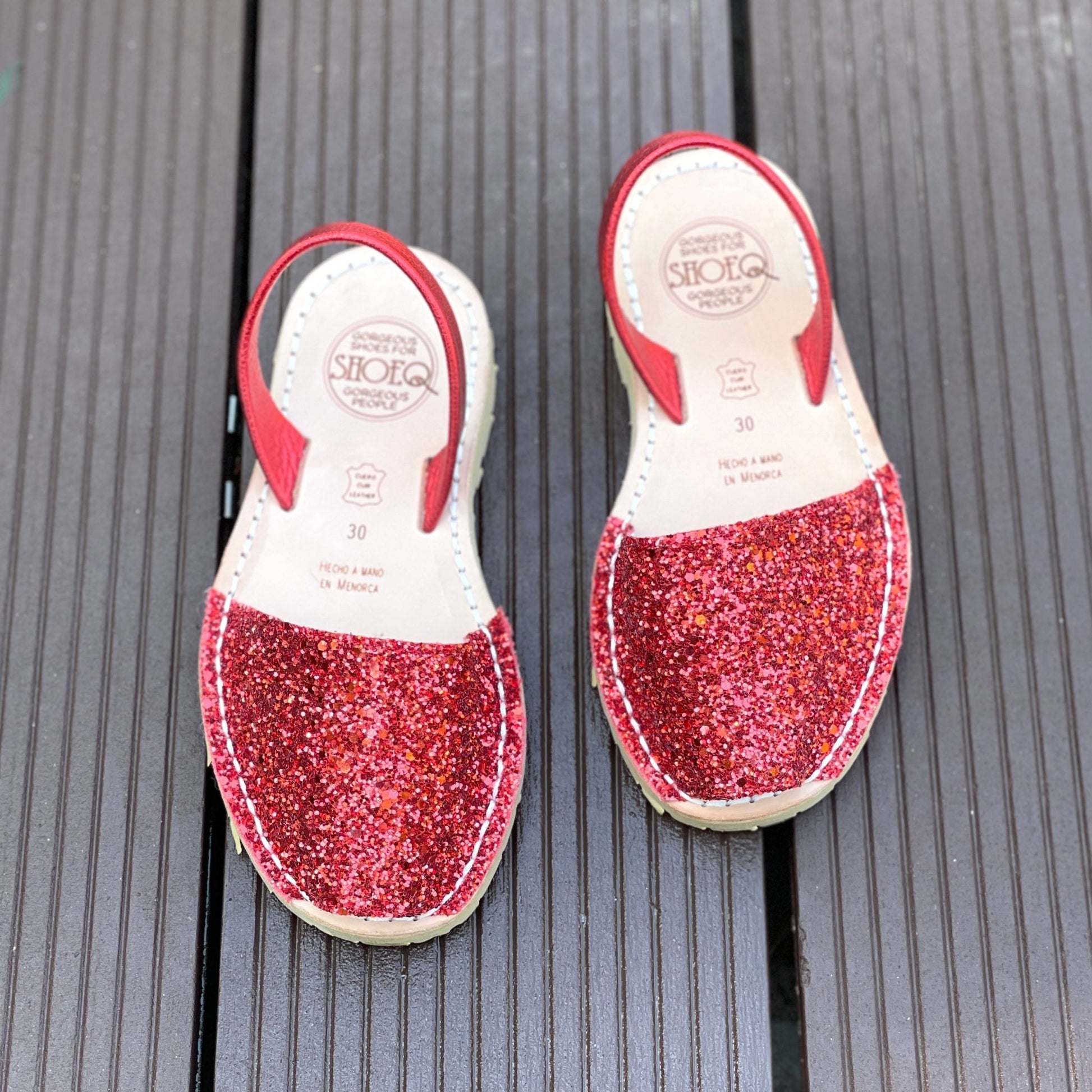 Girls Classic Avarca in Red Glitter - Shoeq