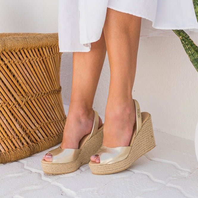 Roxy Espadrille Wedge in Champagne - Shoeq