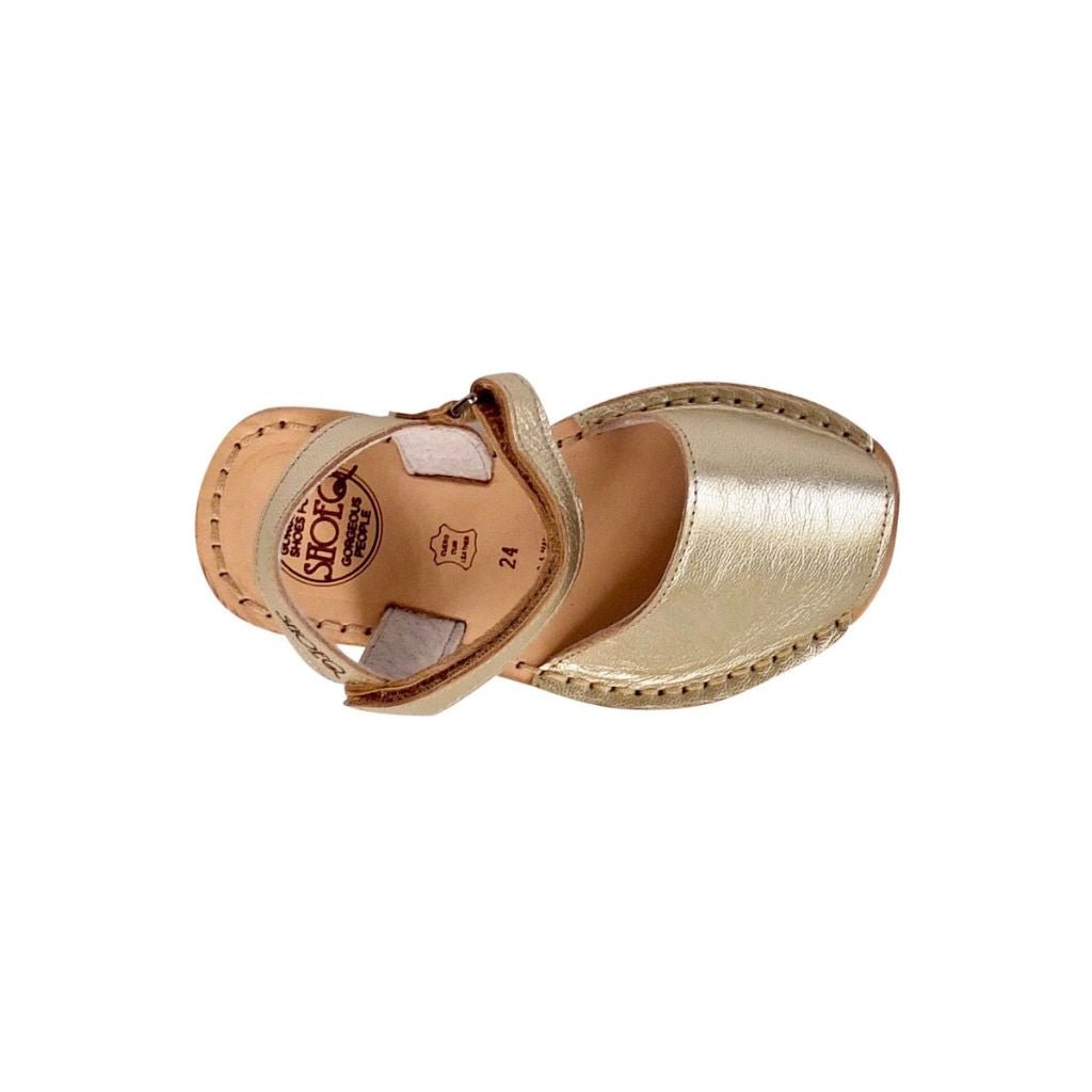 Toddler Avarca in Champagne Metallic - Shoeq