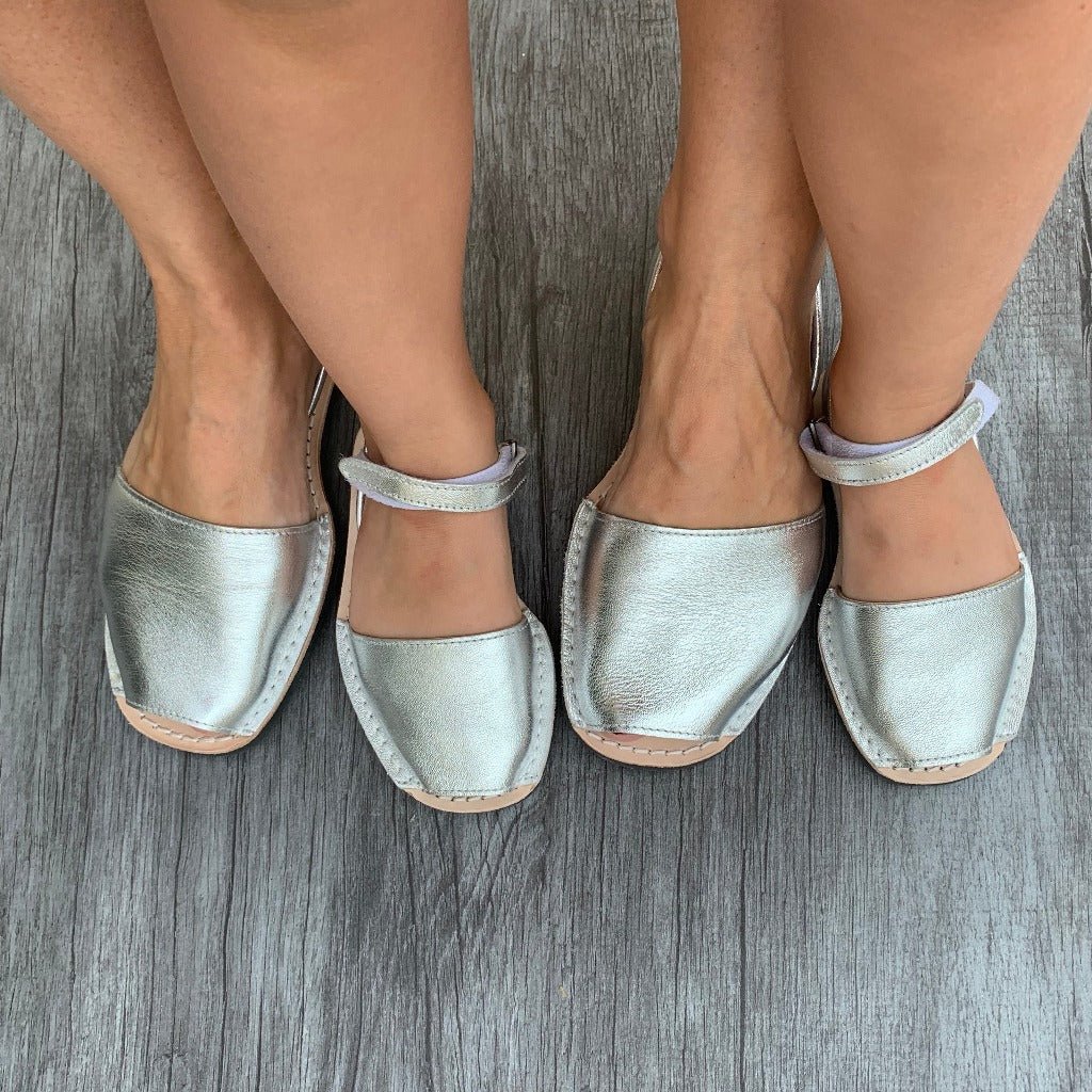 Toddler Avarca in Metallic Silver - Shoeq